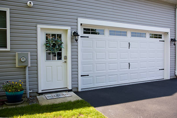 24/7 Emergency Garage Door Panel Replacement experts in Shenandoah, PA